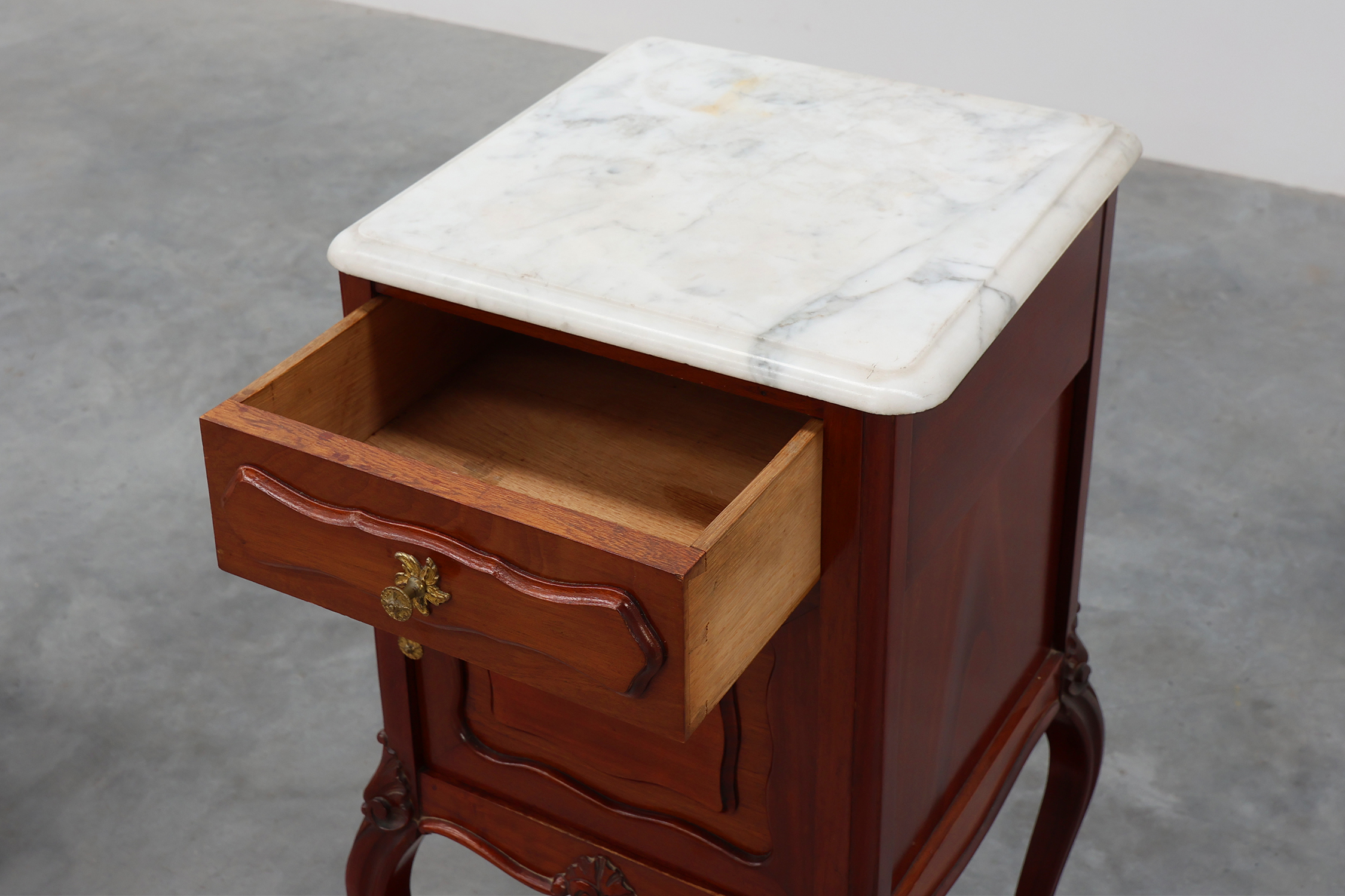 Pair of Walnut Louis XV style nightstands with Carrara marble tops, France ca. 1900thumbnail
